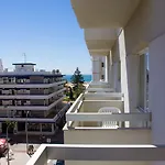 Hotel Baia Beach Hotel 3*