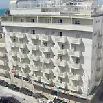 Baia Beach Hotel Отель