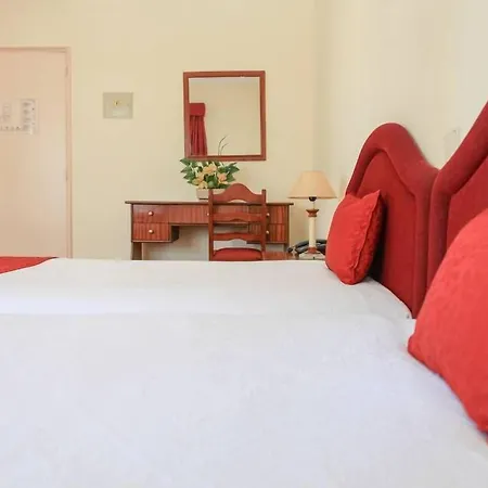 Baia Hotel 3*