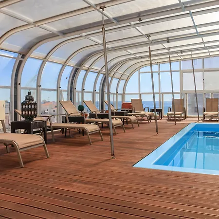 Baia De Hotel