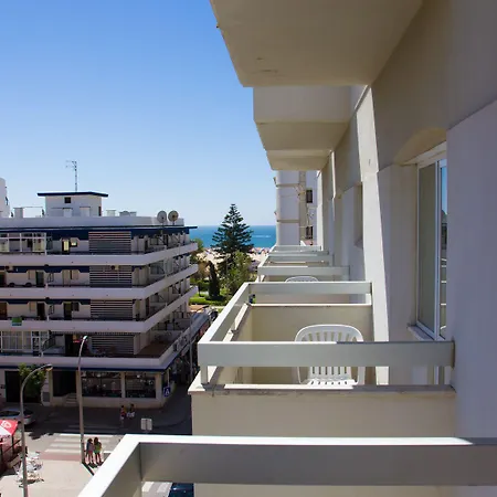 Ξενοδοχείο Baia De 3*